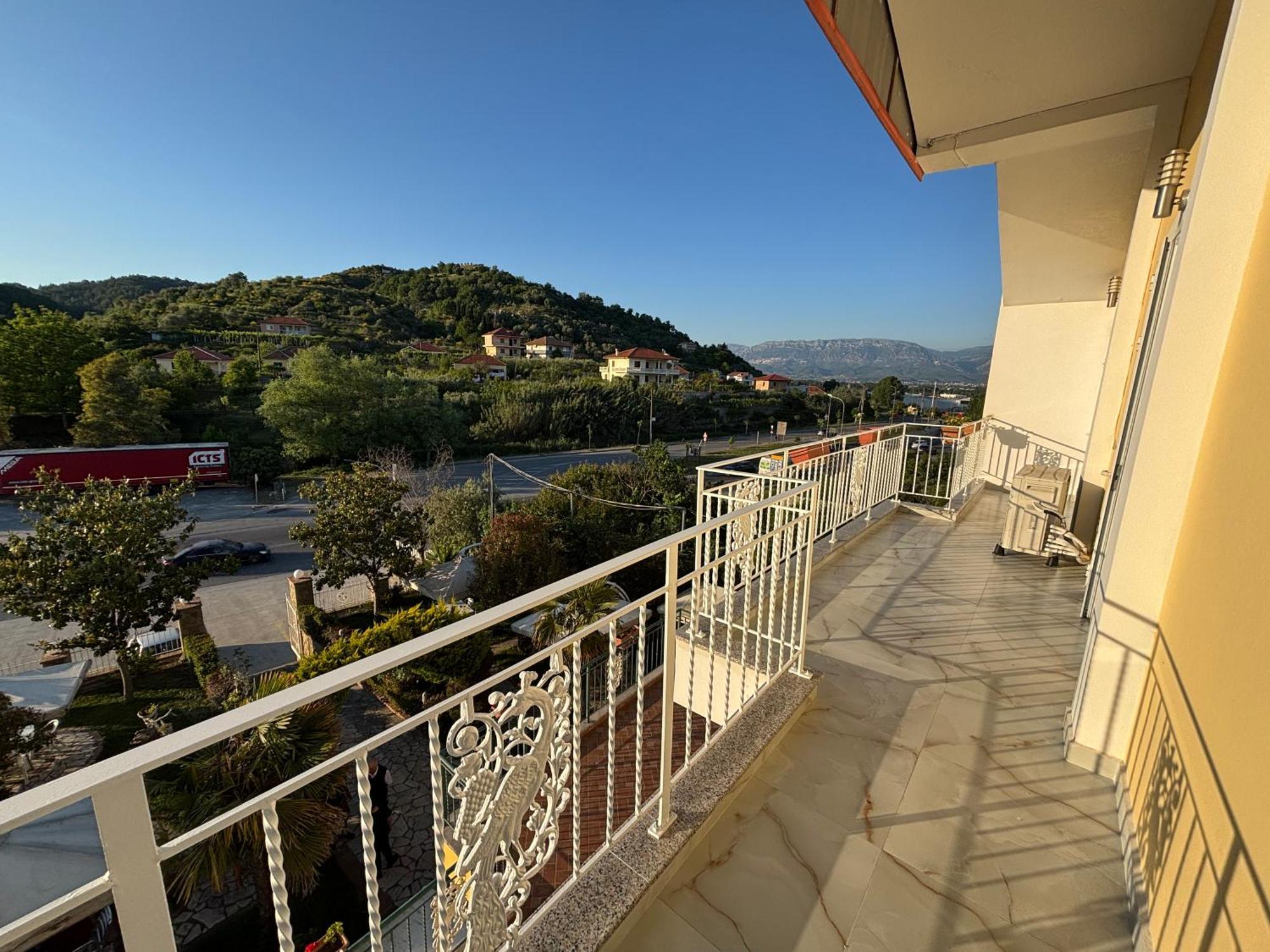 Hotel Restorant Halal Il Tramonto. Vorë Zewnętrze zdjęcie
